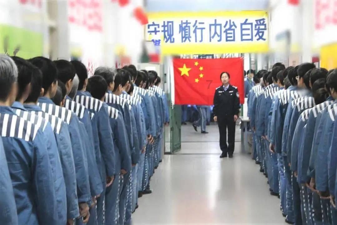 清凉夏日冰淇淋
